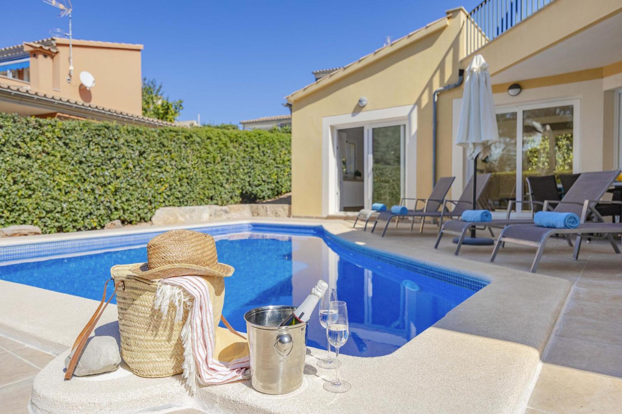 Villa Bonaire Sunset - Solar 200 Alcudia  Ngoại thất bức ảnh